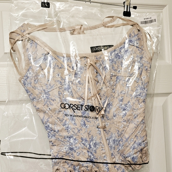 Corset Story Pink Floral Historic Corset 26" - Picture 3 of 3